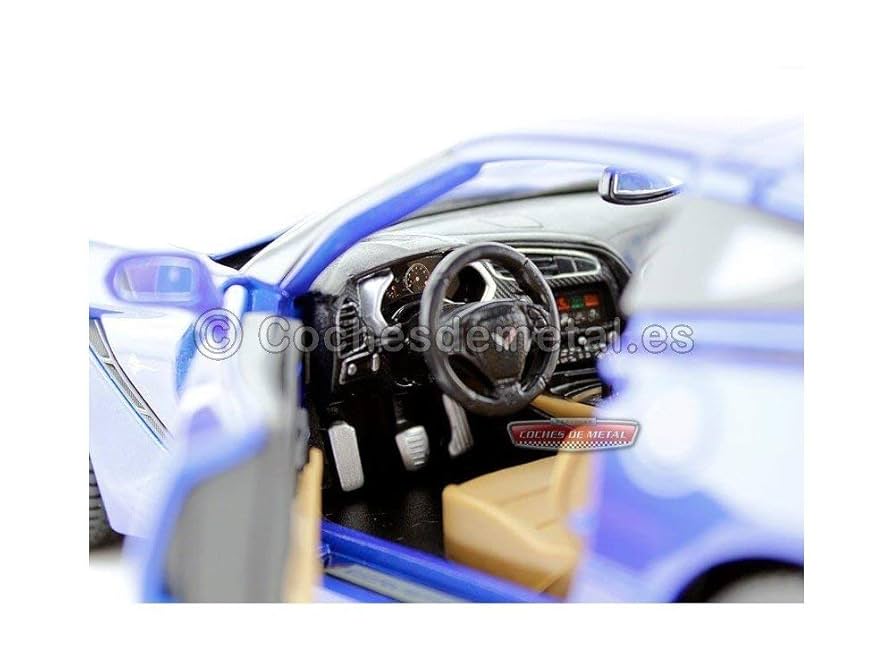 Amazon.com: Maisto 2014 Chevrolet Corvette Stingray Z51 Blue